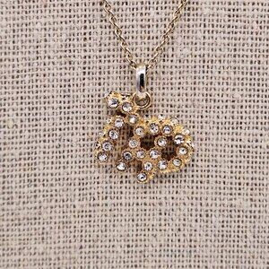 Ann Taylor VIRGO Gold Tone Rhinestone Pendant Necklace 16"